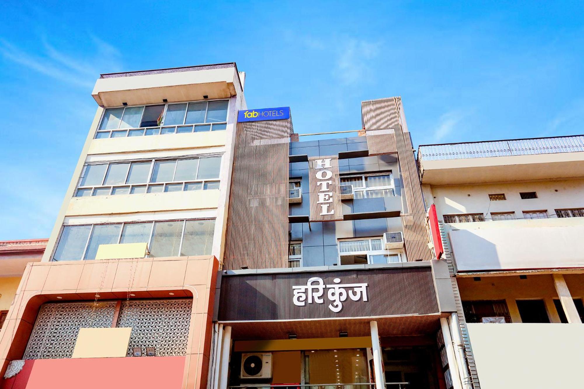 Fabhotel Hari Kunj 900 M From Kashi Vishwanath Temple バラナシ エクステリア 写真
